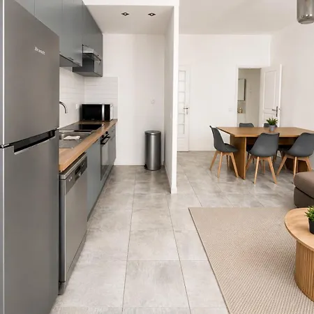 Le Grand Madier T3 Charme Et Vieux Port Apartamento